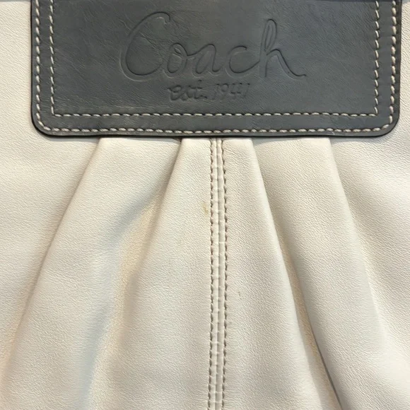 Coach East West Pleated Leather Gallery Satchel - F13759 - Picture 2 of 10
